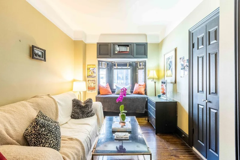 One Bedroom Suite at The Mansfield