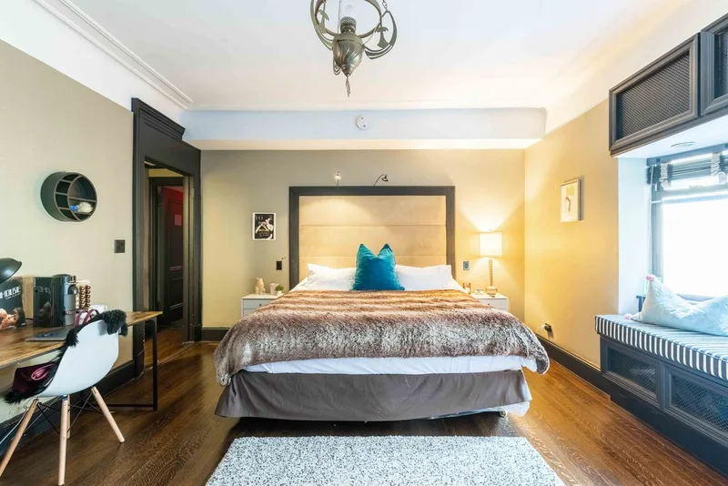 One Bedroom Suite at The Mansfield