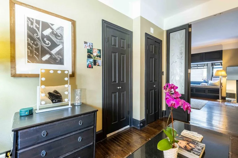 One Bedroom Suite at The Mansfield