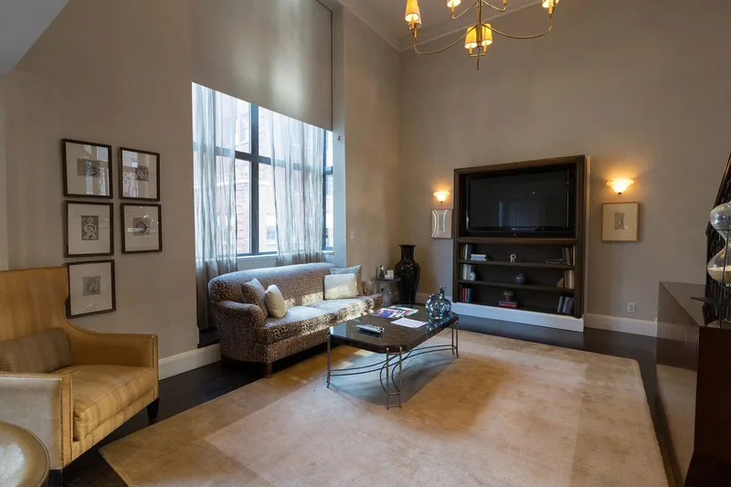 Penthouse King Suite at The Mansfield